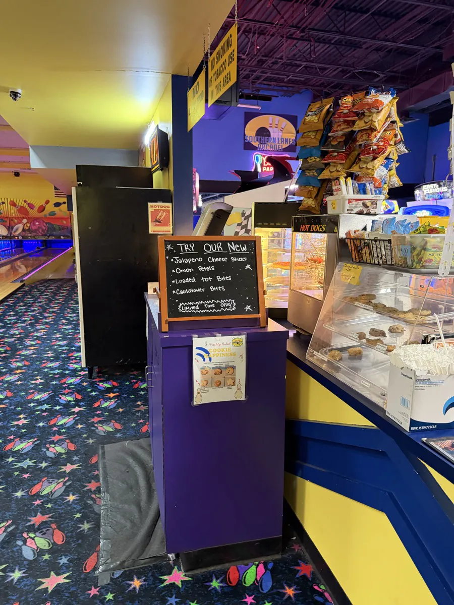 The snack counter directly in front of the arcade at Southern Lanes Bowling Green
